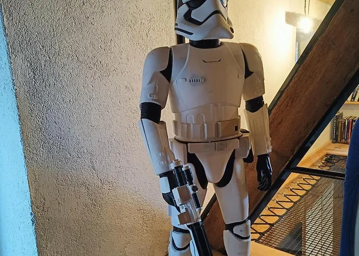 La Planque Des Super-heros