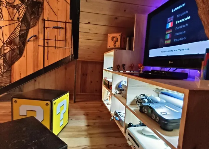 La Planque Des Super-heros *